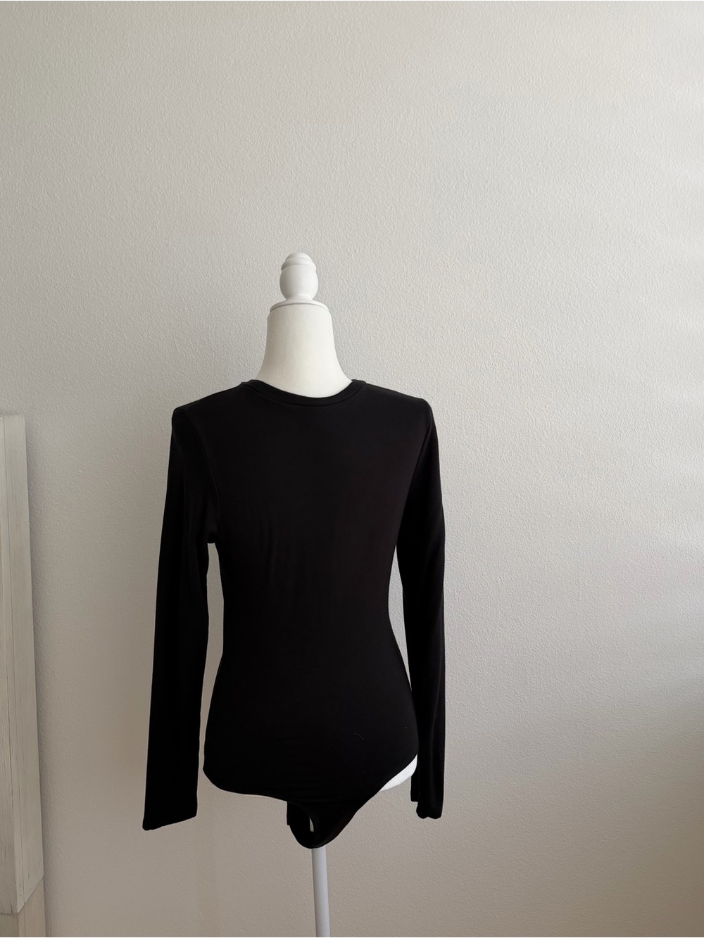 JLUXLABEL Black Long Sleeve Crew Neck Bodysuit - Size Large - Picture 2 of 4